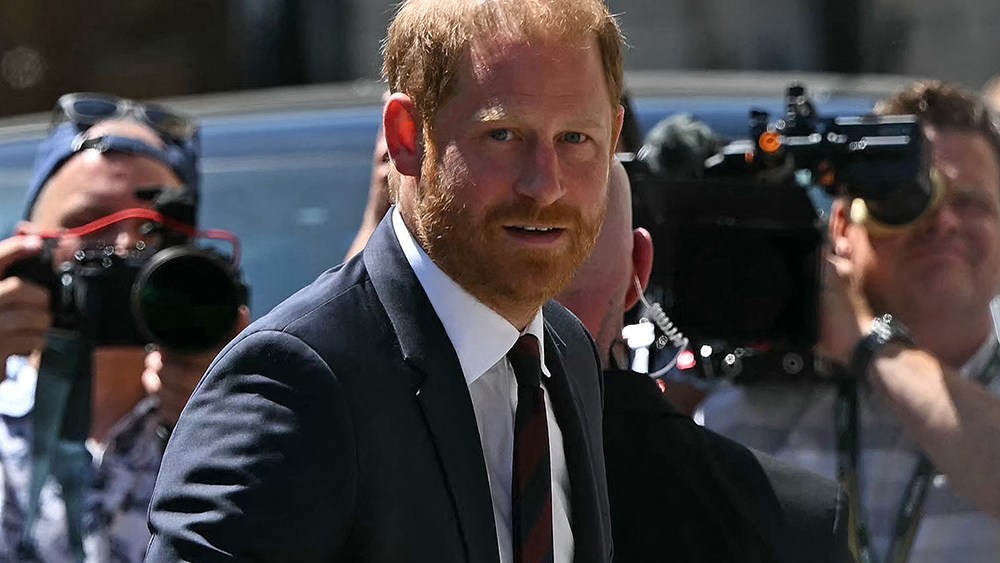 Prince Harry Loses Daily Mail 'Phone Hacking' Lawsuit