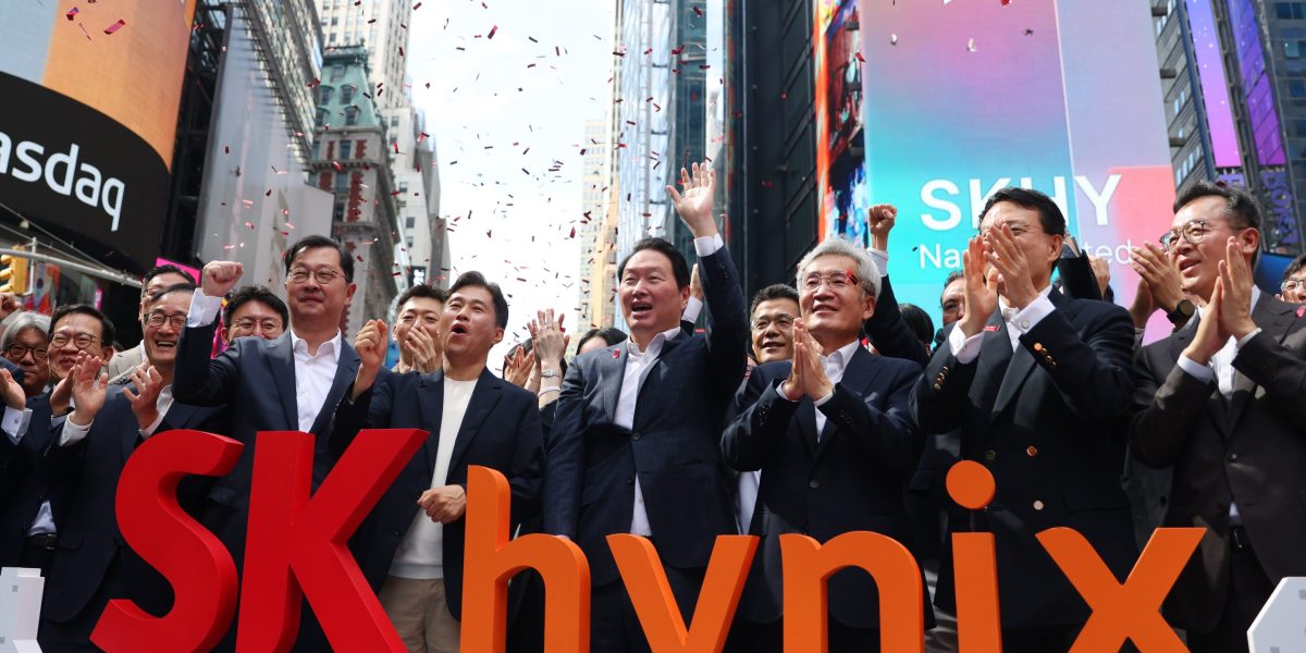 How SK Hynix just pulled off the second-largest U.S. share sale by quietly powering the AI boom
