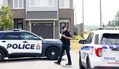 Police identify father in suspected Ottawa double murder-suicide