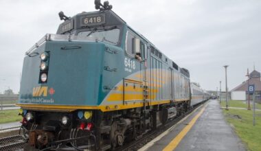 Feds to spend $1.9B to replace Via Rail locomotive fleet, build plant - CTV News