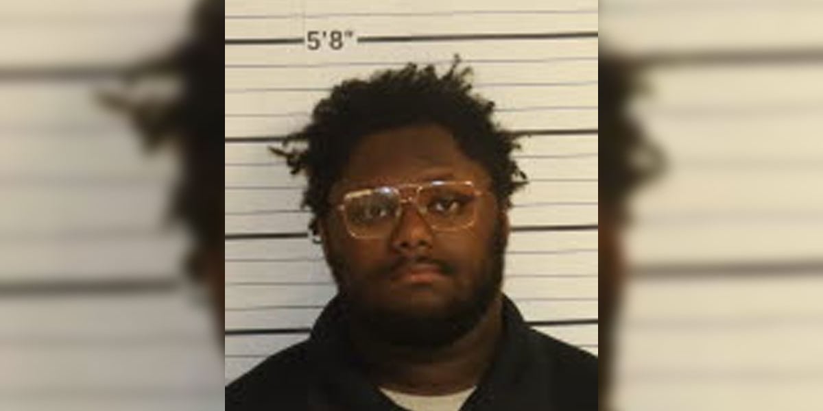 Bond raised to $50k for former Temple Israel employee arrested after making threats to ‘shoot the Jews’