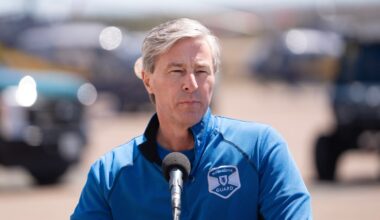 Carney condemns protesters who swarmed N.S. Premier Tim Houston