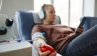 Canadian Blood Services calls for donors amid big drop in supply