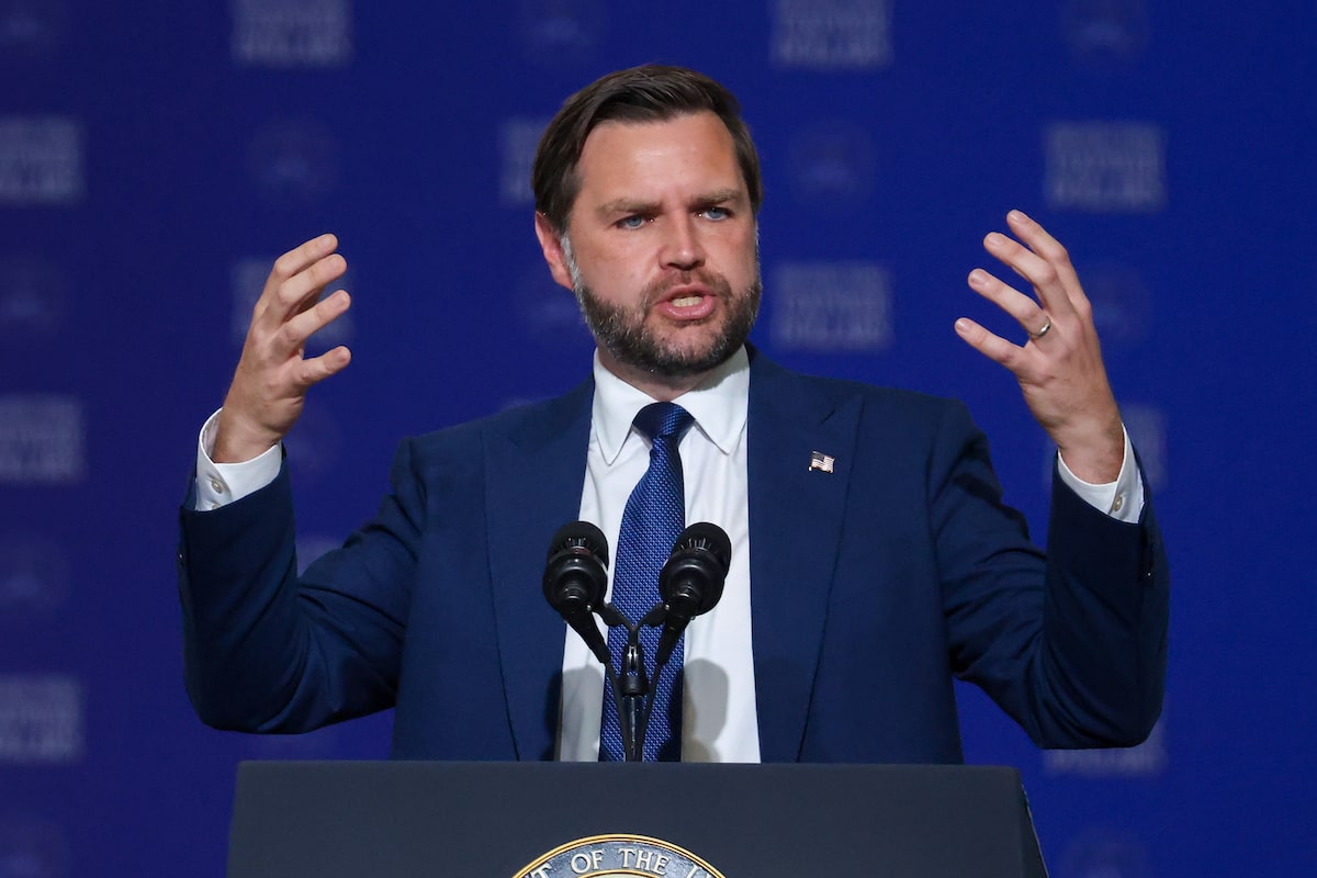 Members of Israeli government want Iran war to go on ‘indefinitely,’ Vance says