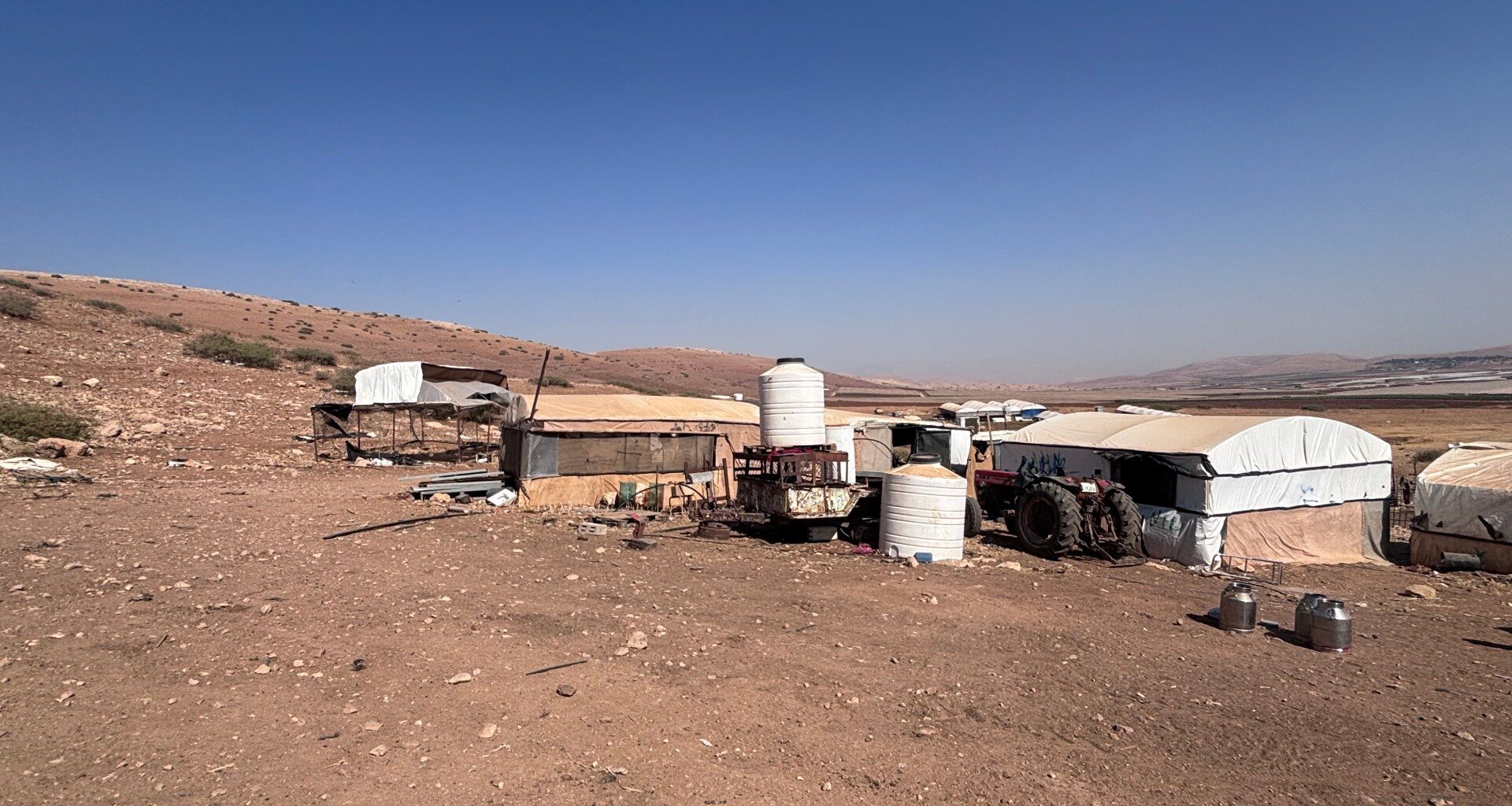 Israel’s ‘Crimson Thread’ military barrier is strangling the West Bank | Israel-Palestine conflict News