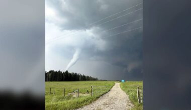 Tornado advisory issued for areas surrounding Edmonton - CTV News
