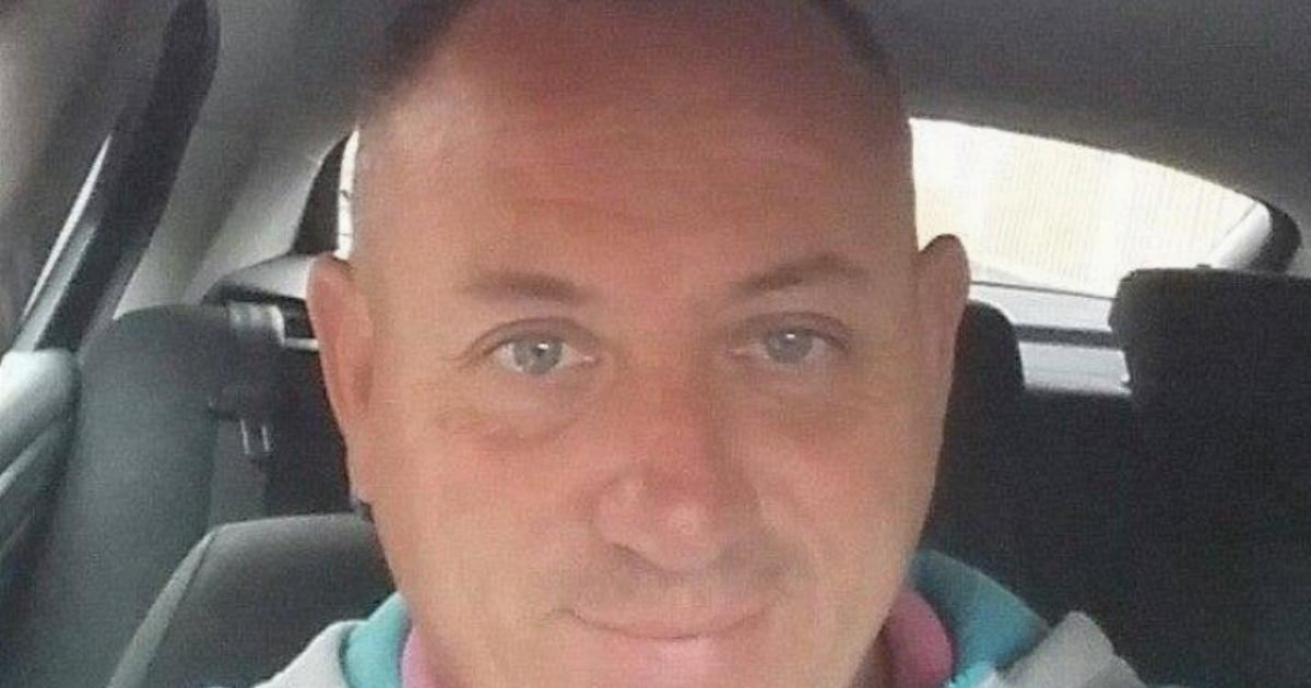 Southport taxi driver who waited 50 minutes before calling 999 loses licence | News UK