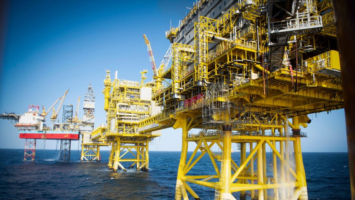 Burnham to announce plans for North Sea oil drilling
