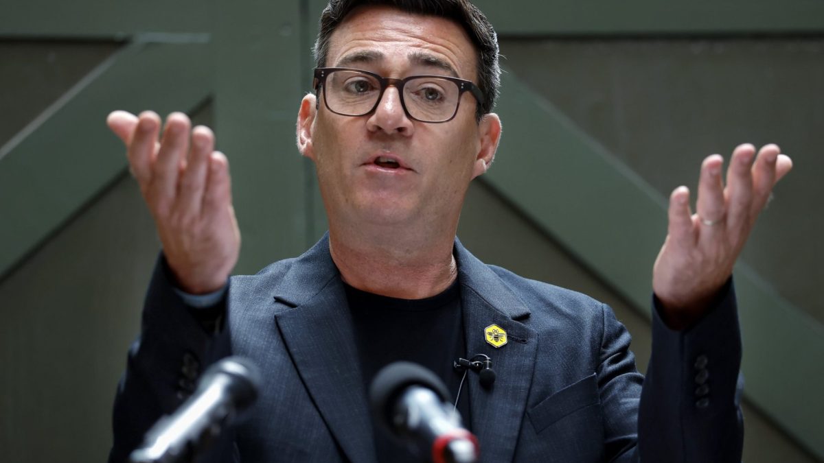 MANCHESTER, ENGLAND - JUNE 29: MP for Makerfield, Andy Burnham, delivers a speech at The People's Museum on June 29, 2026 in Manchester, England. (Photo by Jeff J Mitchell/Getty Images)