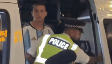 Police rescue Argentina fan from huge crowd in Piccadilly Circus - London Evening Standard