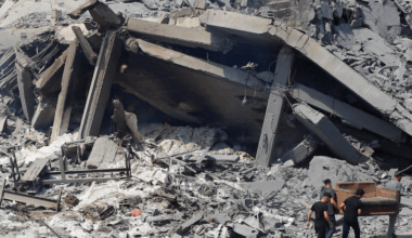 Trump announces Hamas to disarm paving way for Israel to withdraw from Gaza | Donald Trump