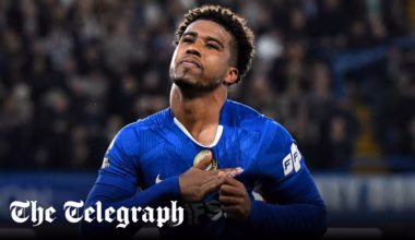 Manchester United agree £50m deal for Chelsea’s Andrey Santos