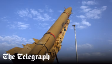 US ‘runs out of missiles’ as Trump halts Iran strikes