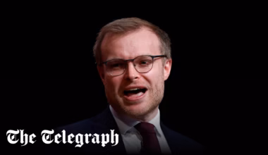 Energy minister accused of misleading MPs over blackout threat