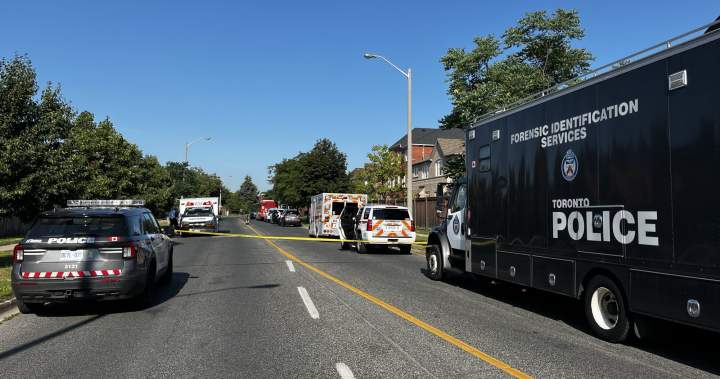 Woman pronounced dead after morning shooting in west Toronto - Global News