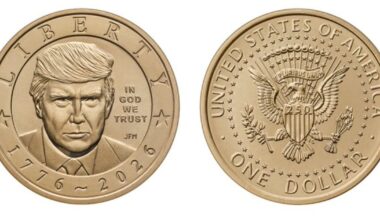 U.S. unveils $1 coin bearing Trump’s face - CTV News