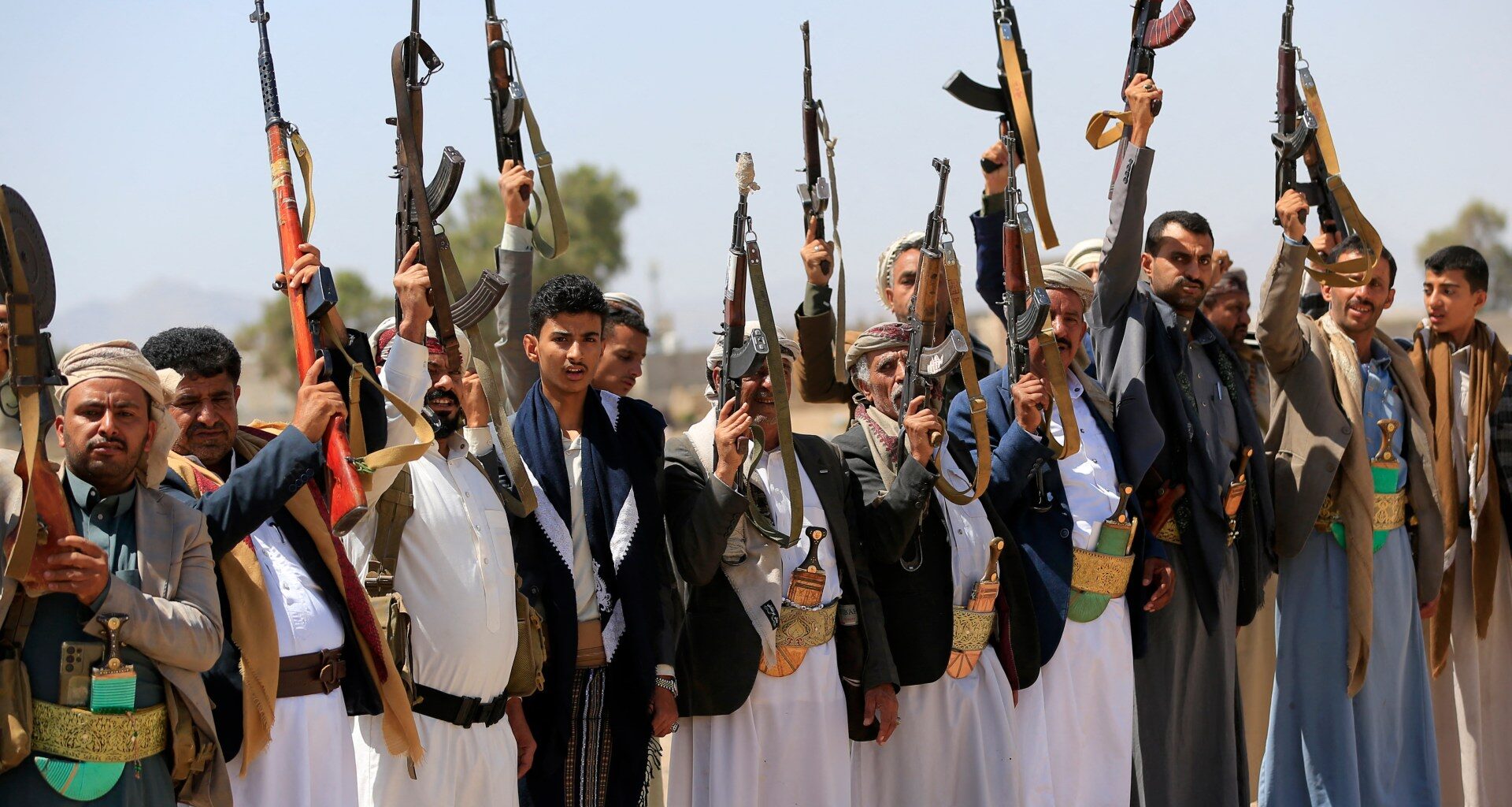 Saudi-led coalition pledges ‘unprecedented’ force against Houthi threats | Houthis News