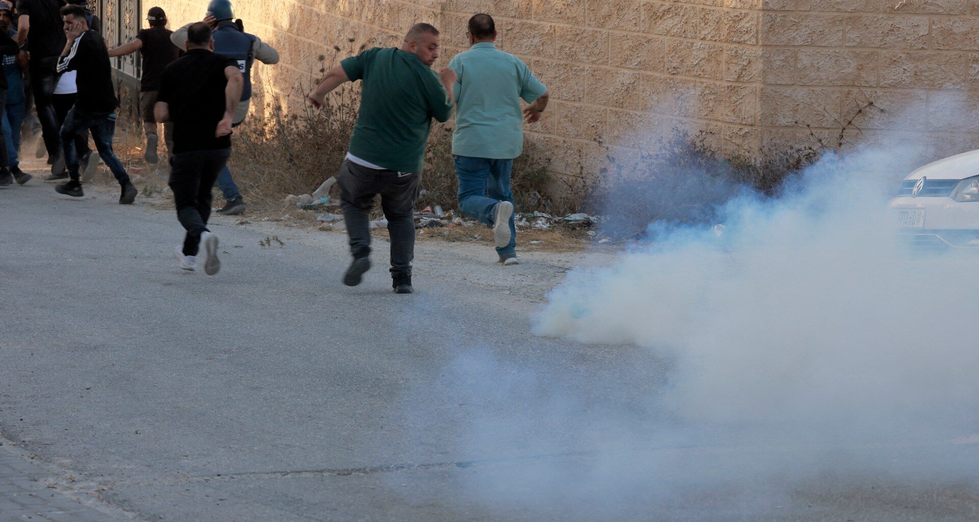 Israeli crackdown in occupied West Bank intensifies, settlers cause mayhem | Israel-Palestine conflict News
