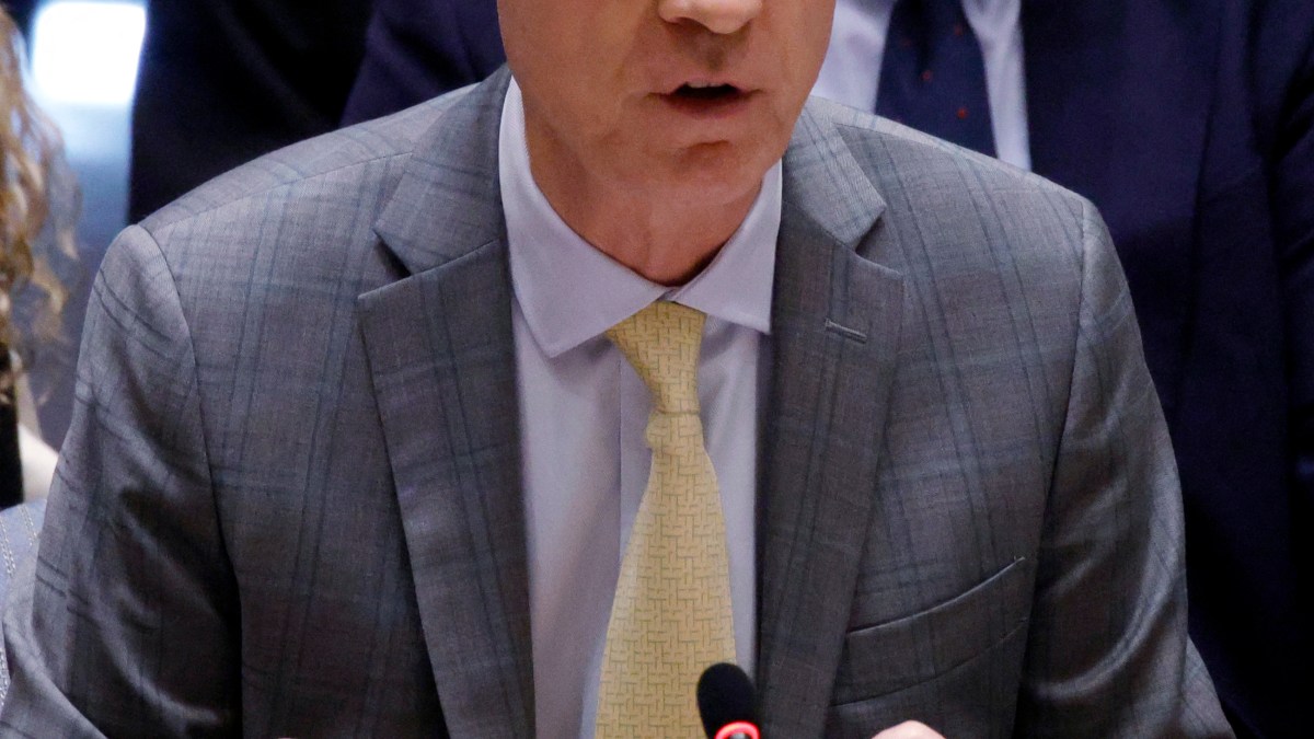 US diplomats walk out as France addresses UN Security Council | Conflict News