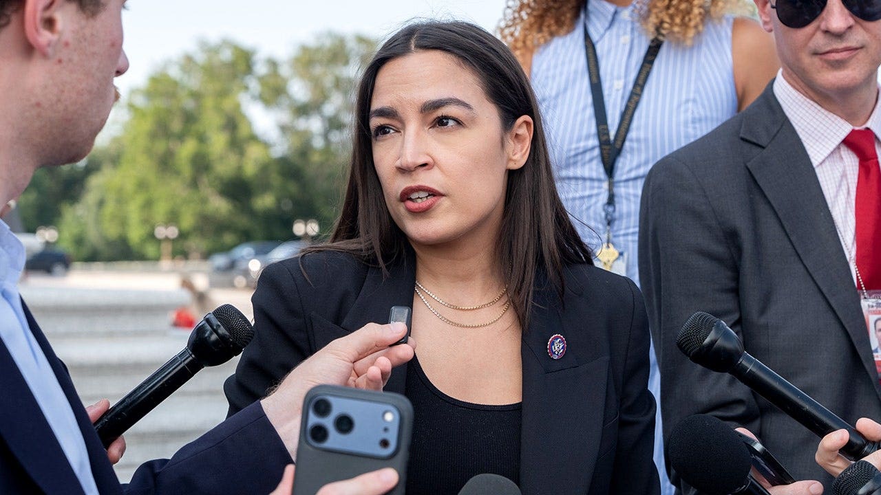 Alexandria Ocasio-Cortez leads 2028 Democratic poll but won't commit