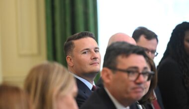 UK’s Miliband, Streeting: What are their foreign policy, defence records? | Politics News