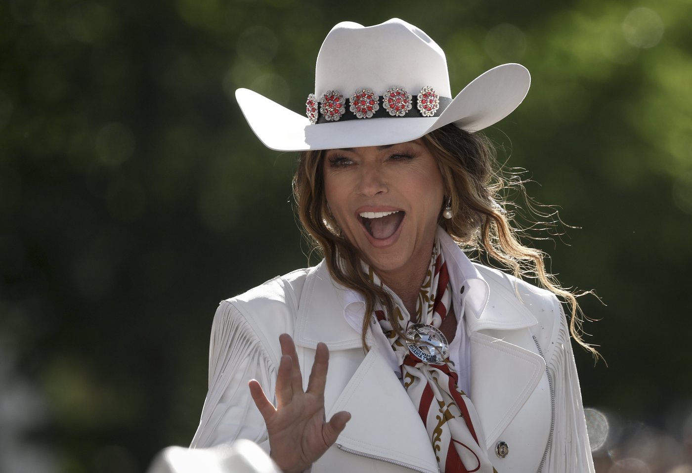 ‘I've finally made it to the Horseshoe’: Shania Twain plays Toronto bar that once eluded her