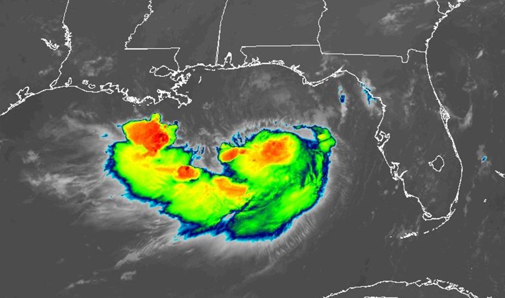 Tropical Storm Bertha strengthens as it nears Gulf Coast, NHC says – Orlando Sentinel