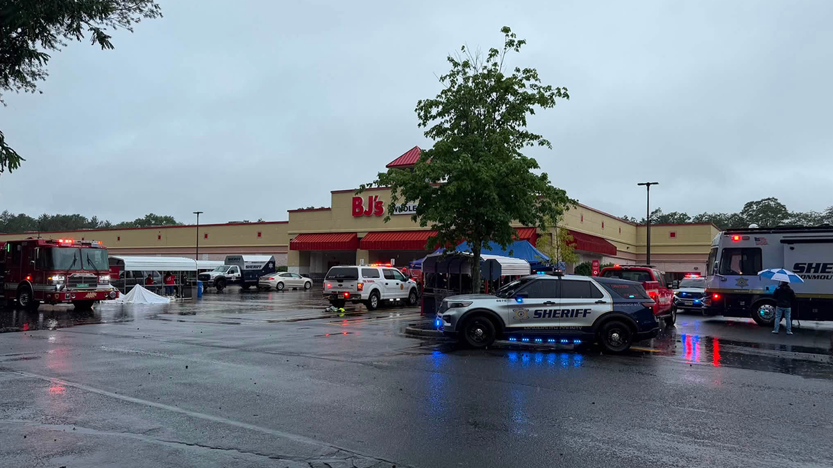 The Monmouth County Sheriff's Office﻿ was spotted at the scene of a roof collapse at BJ's Wholesale Club in Ocean Township, New Jersey.