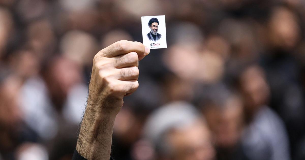 Pezeshkian's aide draws fire for saying institutions review Khamenei’s views