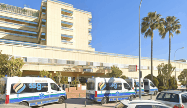 Spanish hotel poisoning: British tourists among at least 60 holidaymakers hospitalised with toxic gas poisoning after pump broke at Spanish hotel