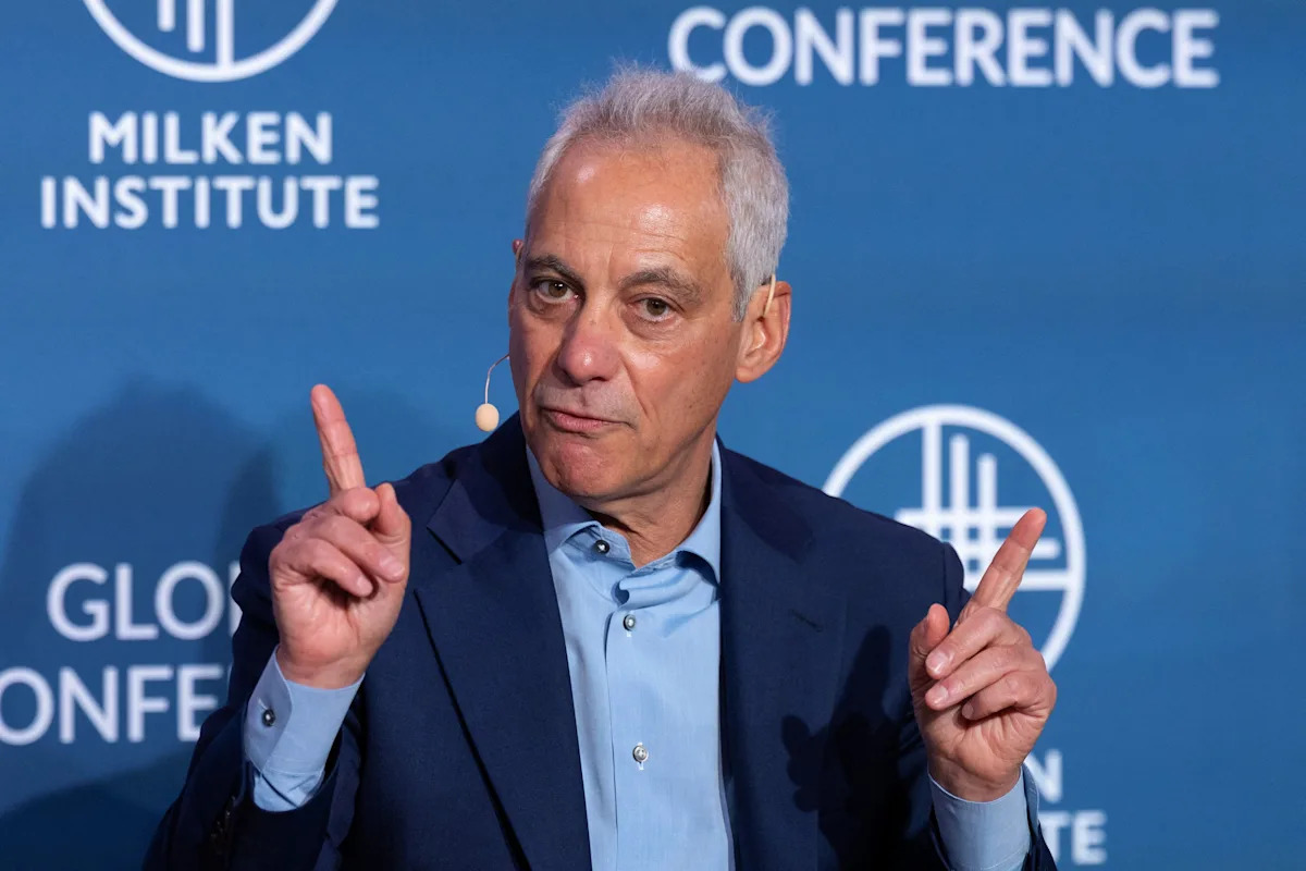 Democratic presidential hopeful questions absolute US support for Israel