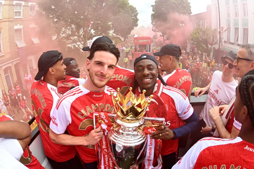 Arsenal players on bus parade