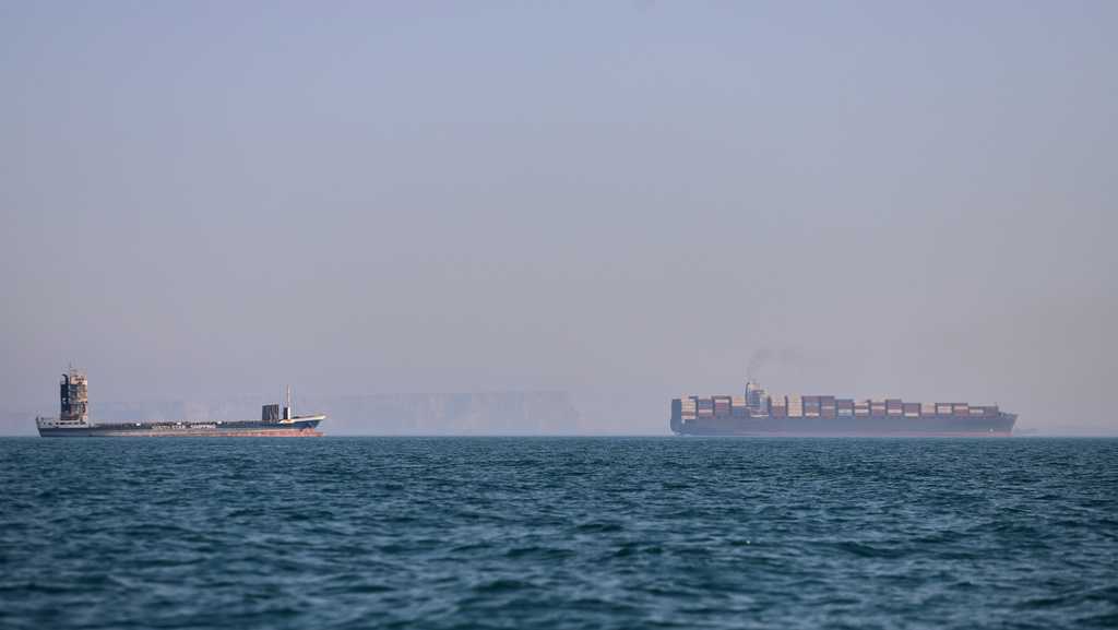 US, Iran exchange strikes as they struggle over Strait of Hormuz