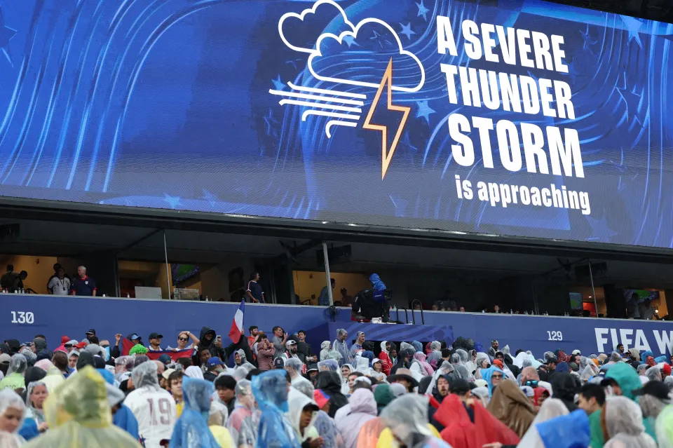 Thunderstorm warning messages inside a stadium