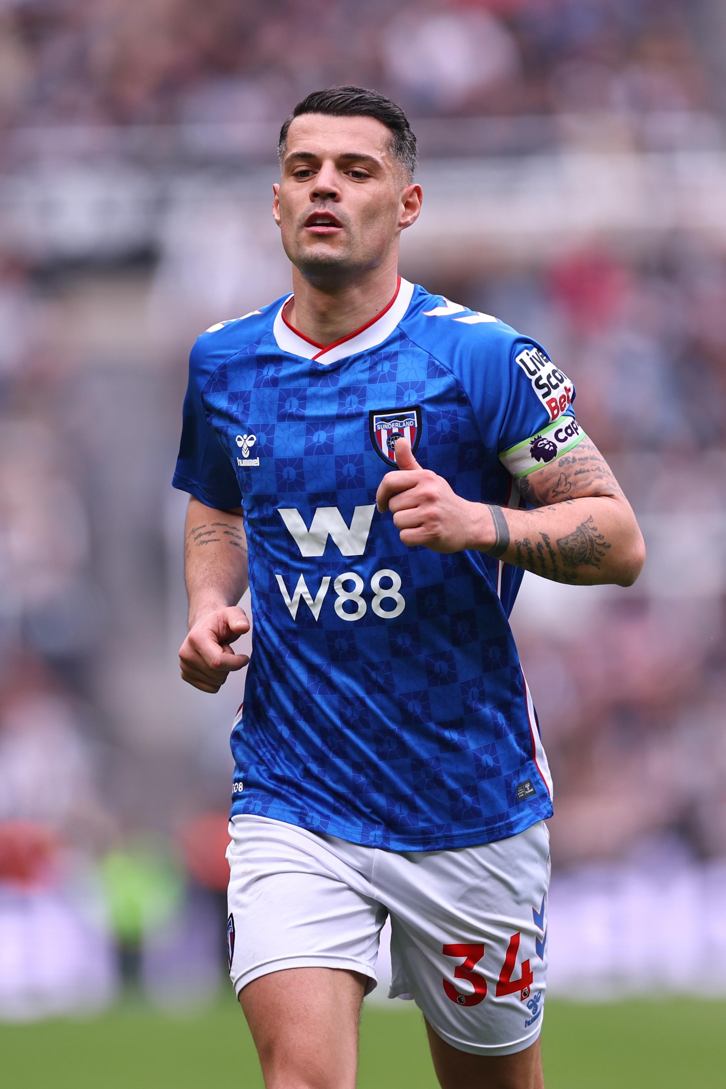 NEWCASTLE UPON TYNE, ENGLAND - MARCH 22: Granit Xhaka of Sunderland during the Premier League match between Newcastle United and Sunderland at St James’ Park on March 22, 2026 in Newcastle upon Tyne, United Kingdom. (Photo by Robbie Jay Barratt - AMA/Getty Images)