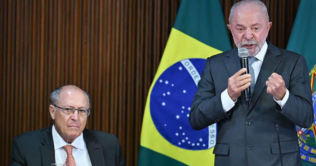 President Lula Speaks During Ministerial Meeting