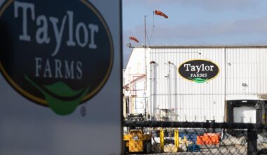 Taylor Farms lettuce sample that tested positive for cyclospora was a false positive, FDA says