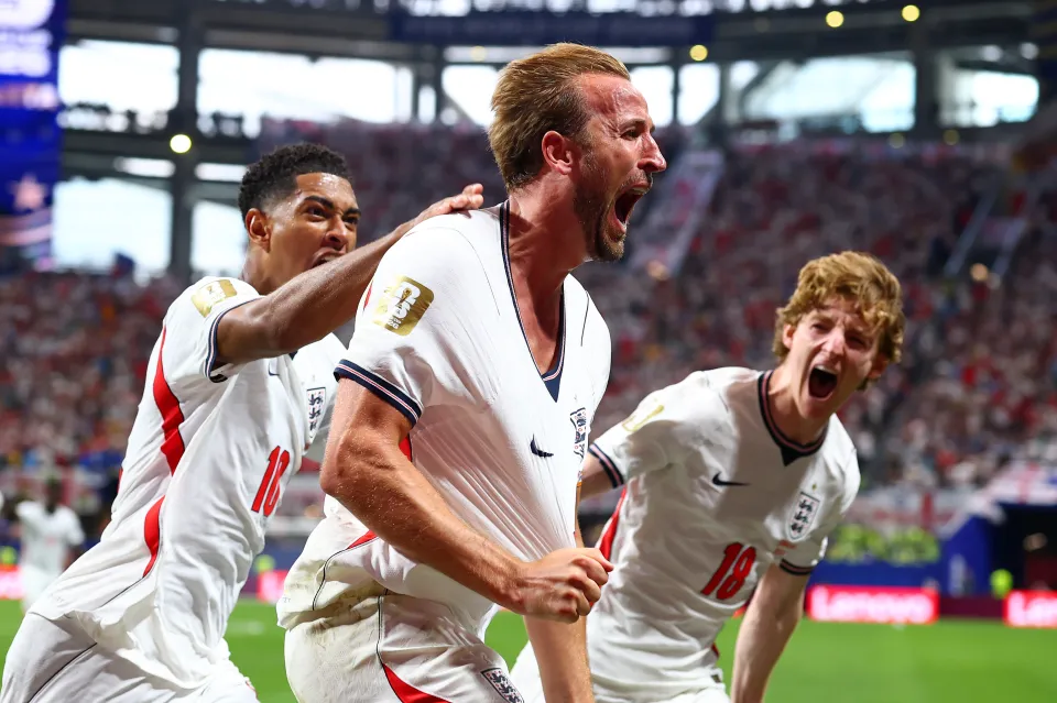 Harry Kane celebrating against DR Congo