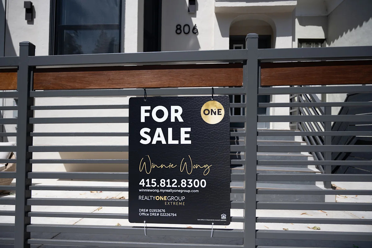 Mortgage rates rose again amid renewed tensions with Iran