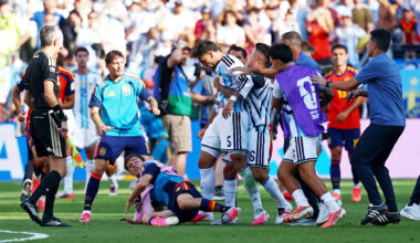 World Cup final ends in scuffle as Argentina's Leandro Paredes grabs Spain's Eric García by the throat