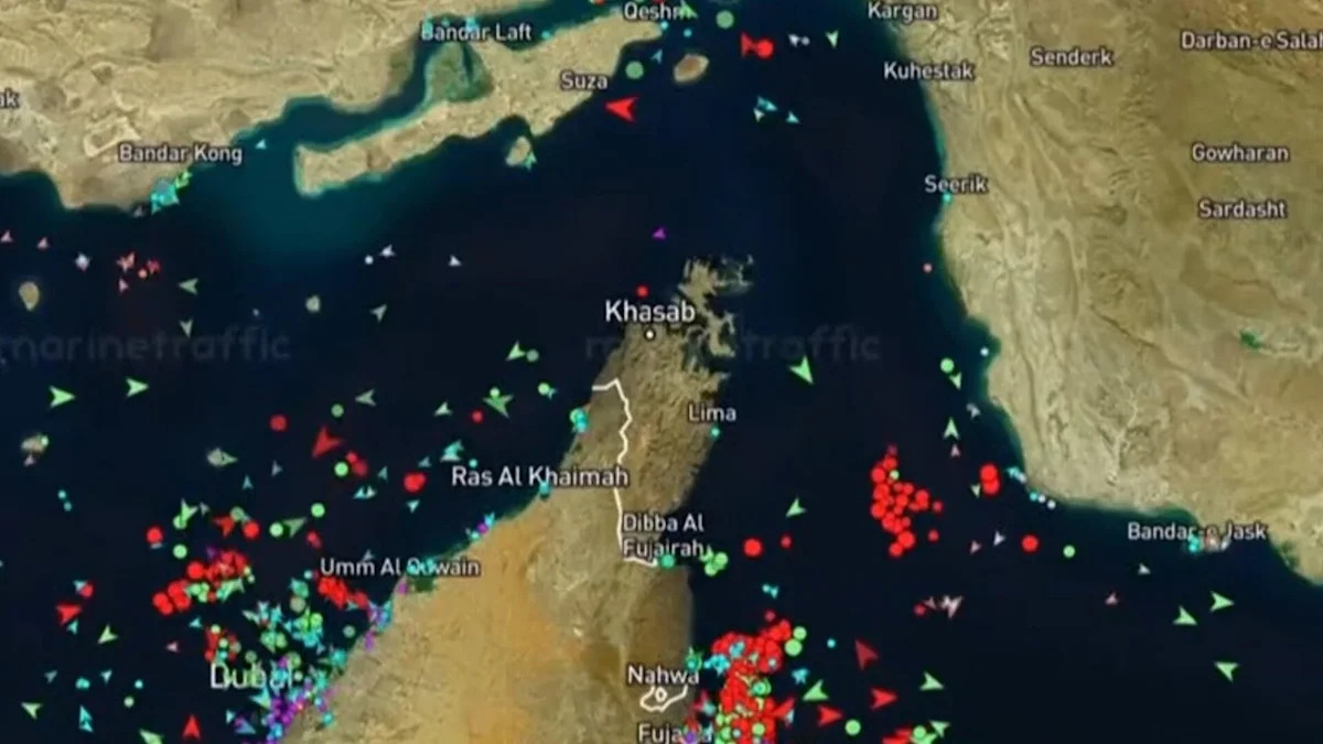 Trump resumes Iran port blockade and threatens strikes on energy targets