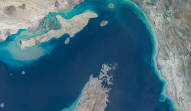 US and Iran are seeking allies to solidify control in the Strait of Hormuz. Neither is making much progress.