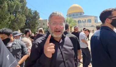 Right-wing Israeli groups storm Al-Aqsa as Palestinians barred from worship | Israel-Palestine conflict News