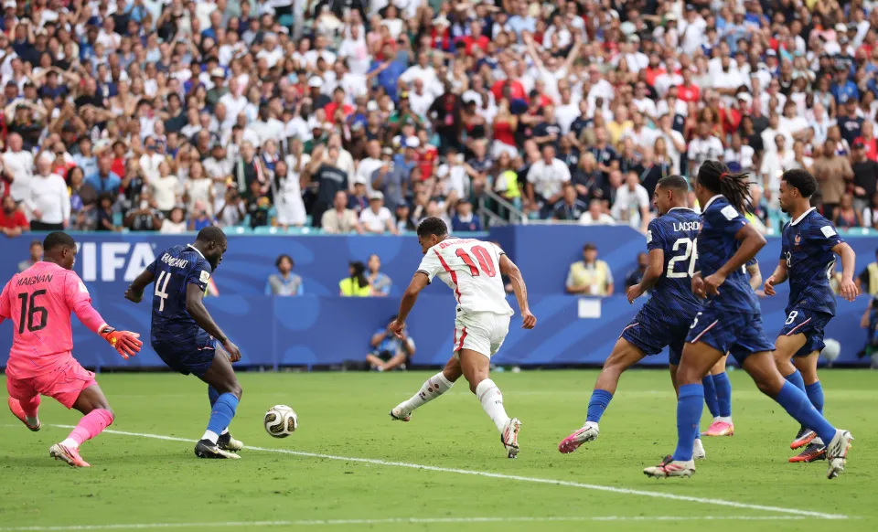 Jude Bellingham scores at World Cup against France