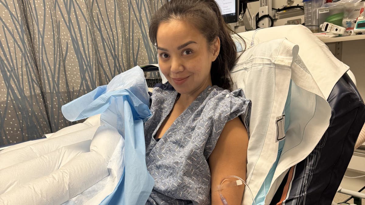 Maria Kang in hospital