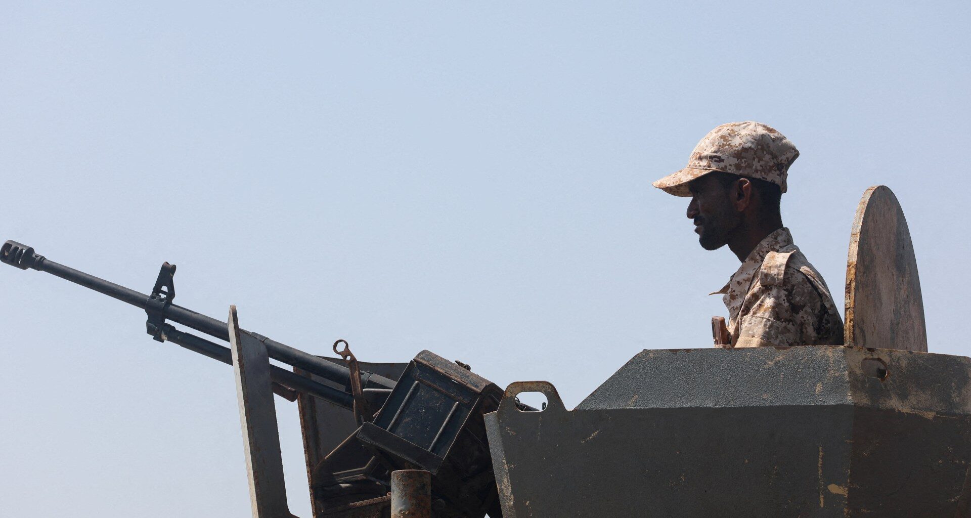 Houthis want to copy Iran’s Hormuz control in the Red Sea: Yemeni FM | Houthis News