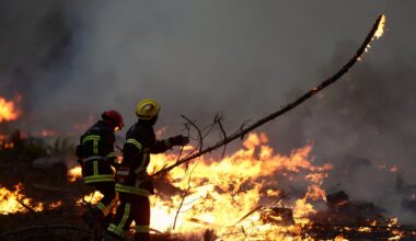 More than 360,000 evacuated as wildfires rage in France and Spain | Climate Crisis News