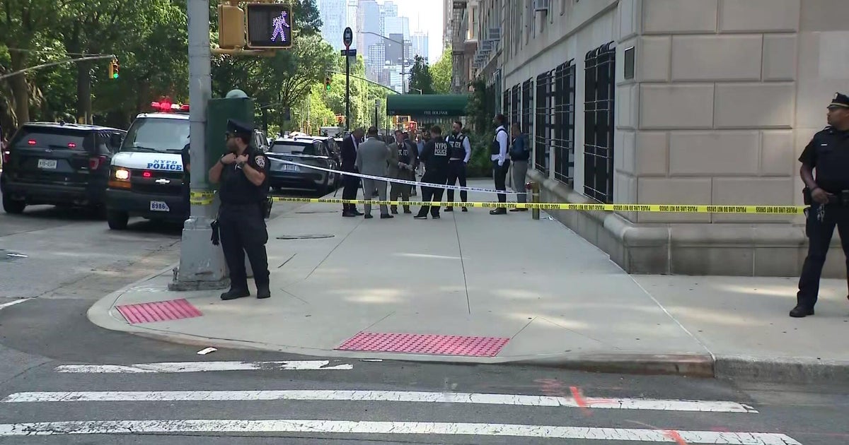 Upper West Side double-stabbing suspect in custody after barricading himself in apartment, police say