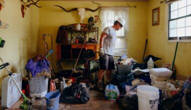 500 homes and 100 businesses damaged in Kerr County floods
