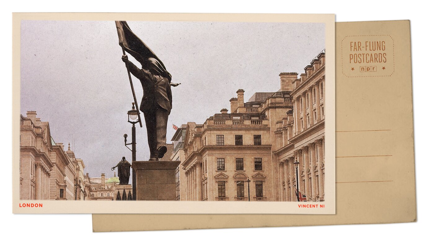 Photo: Bansky man blinded by flag statue in London : NPR